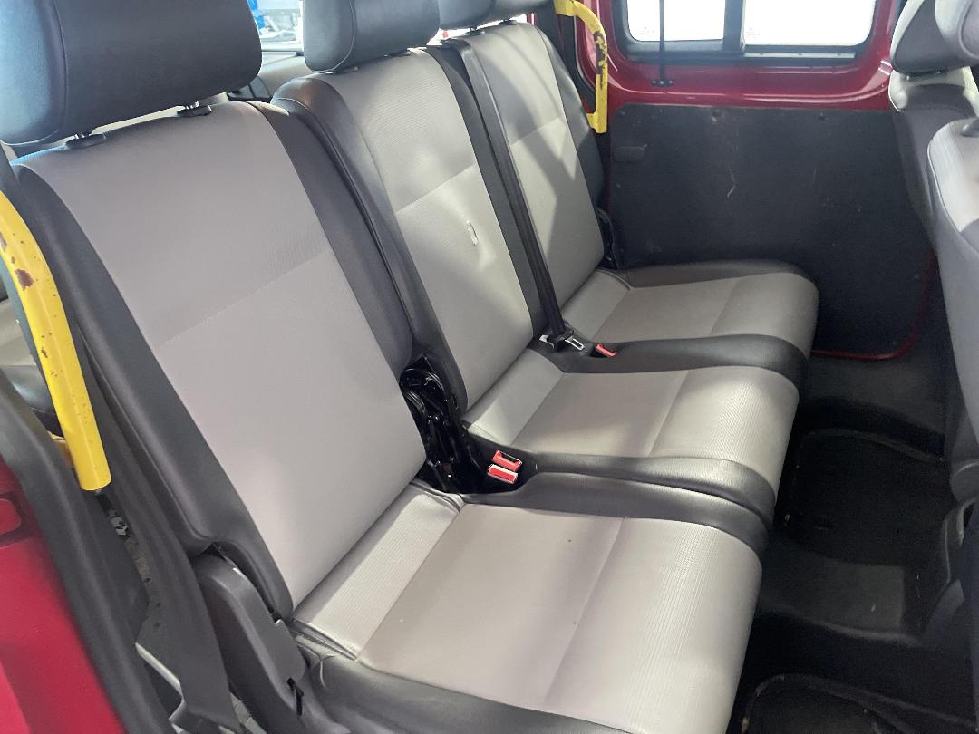 Photo '18' of Volkswagen Caddy Maxi Kombi