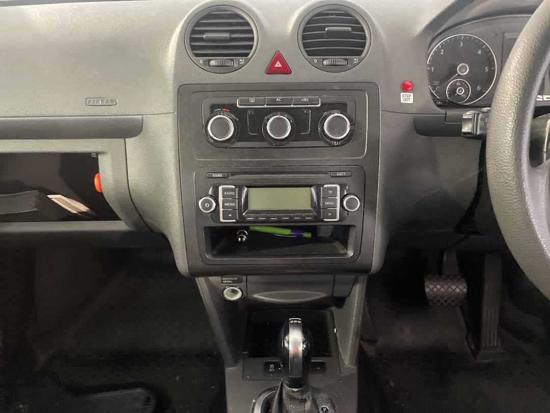 Photo '16' of Volkswagen Caddy Maxi Kombi