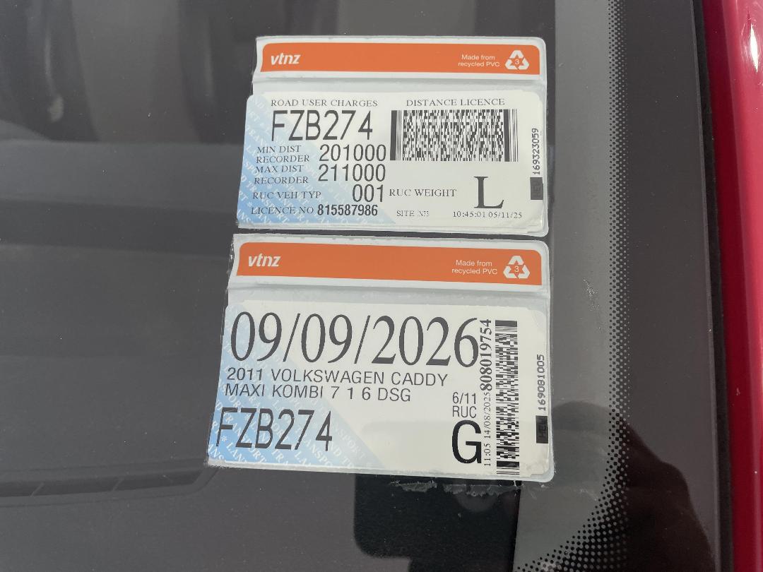 Photo '22' of Volkswagen Caddy Maxi Kombi