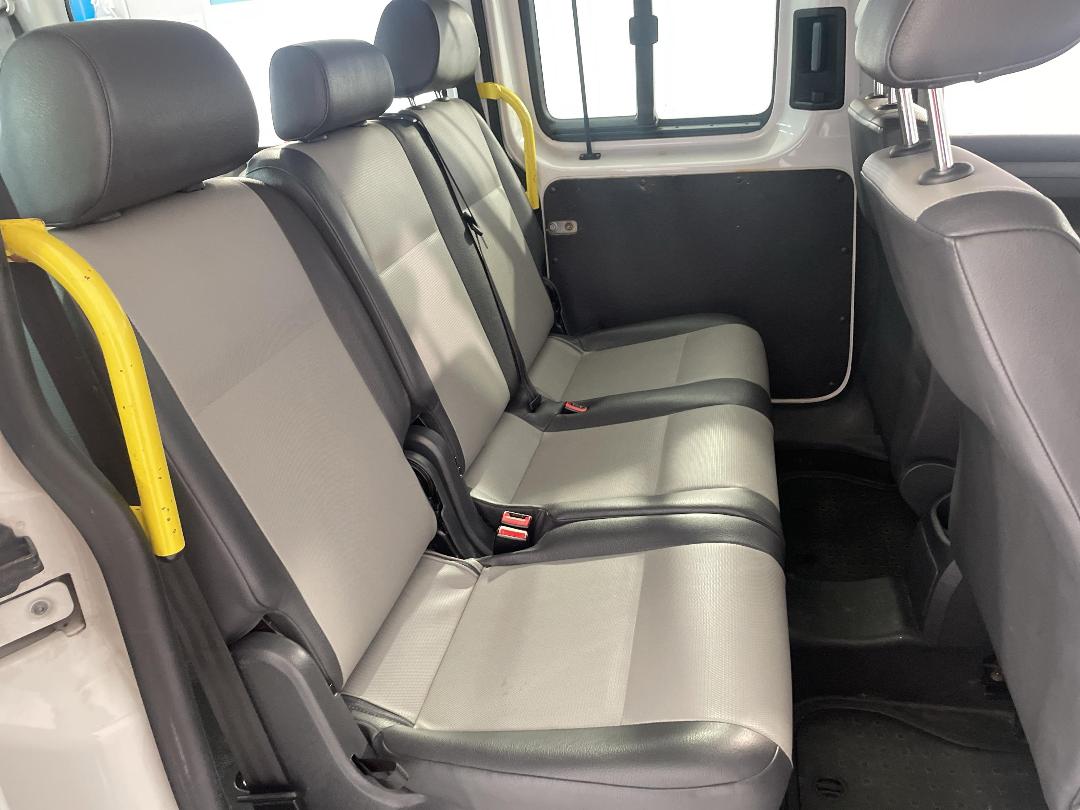 Photo '17' of Volkswagen Caddy Maxi Kombi