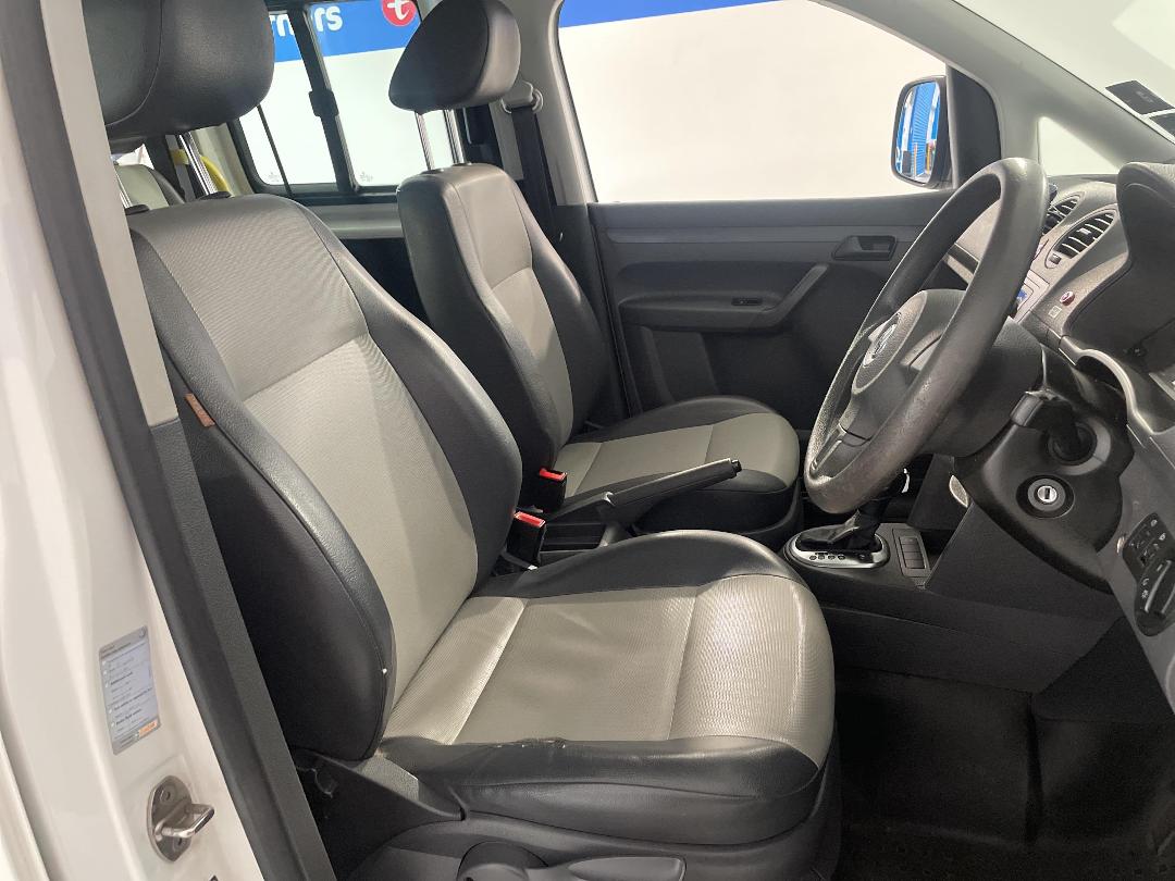 Photo '14' of Volkswagen Caddy Maxi Kombi