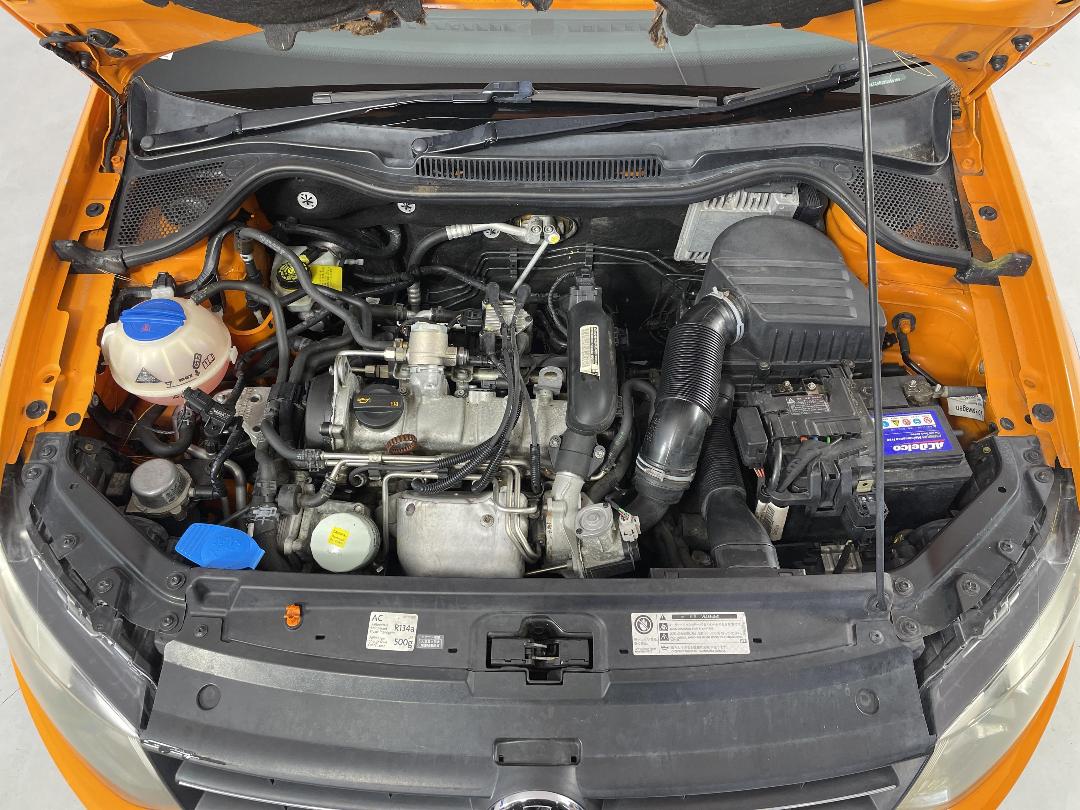 Photo '13' of Volkswagen Cross Polo