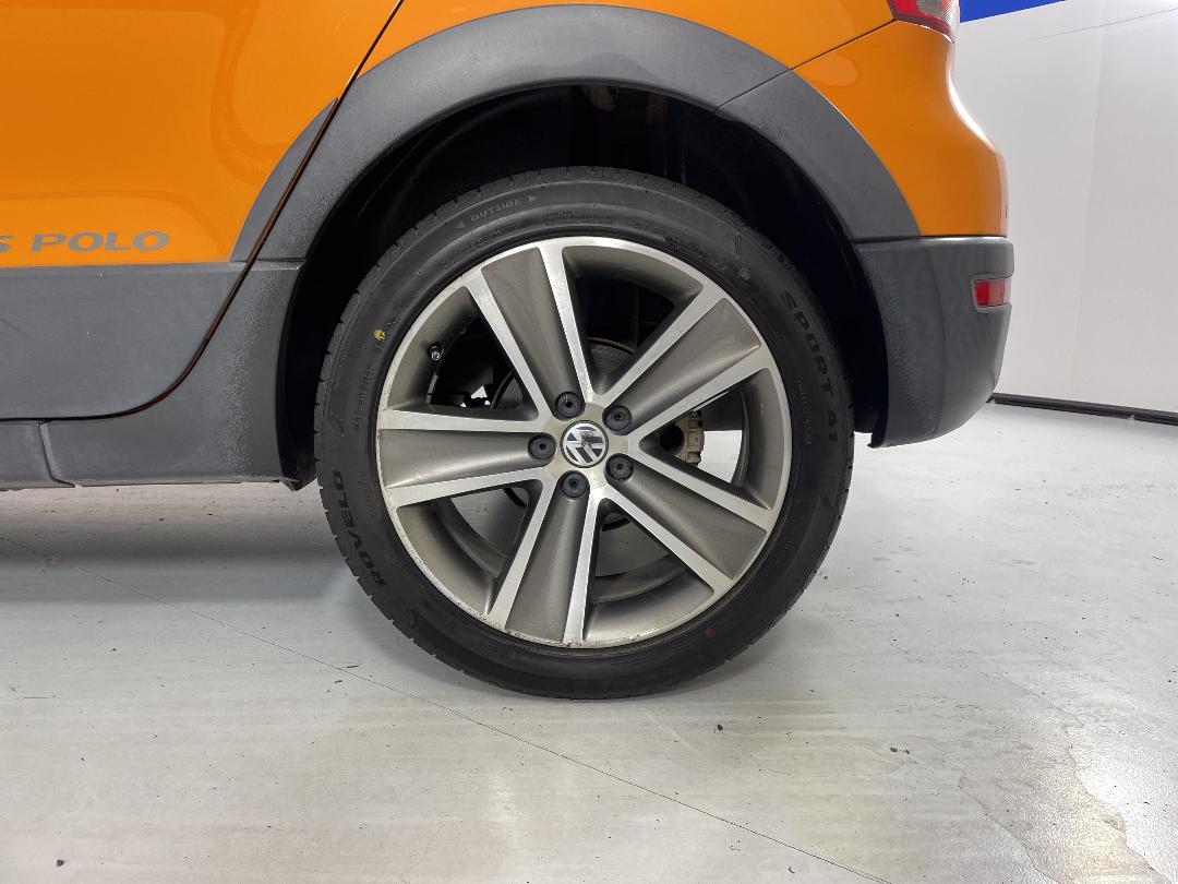 Photo '11' of Volkswagen Cross Polo