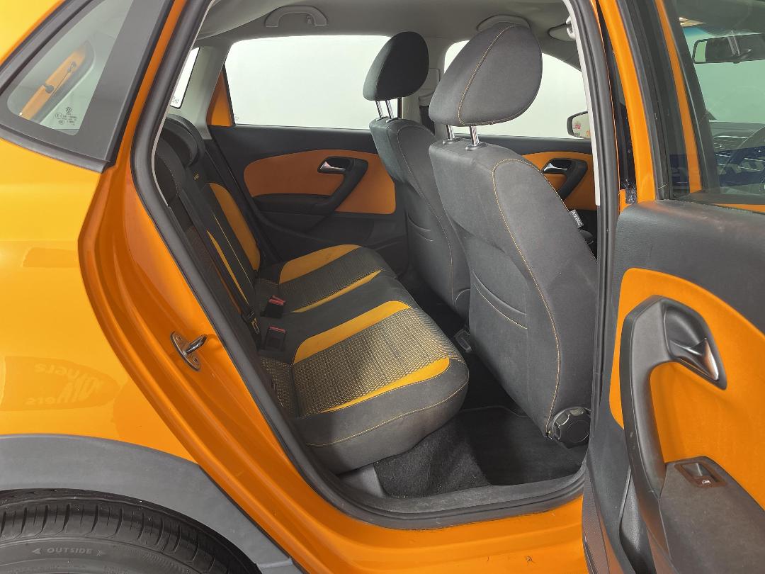 Photo '20' of Volkswagen Cross Polo