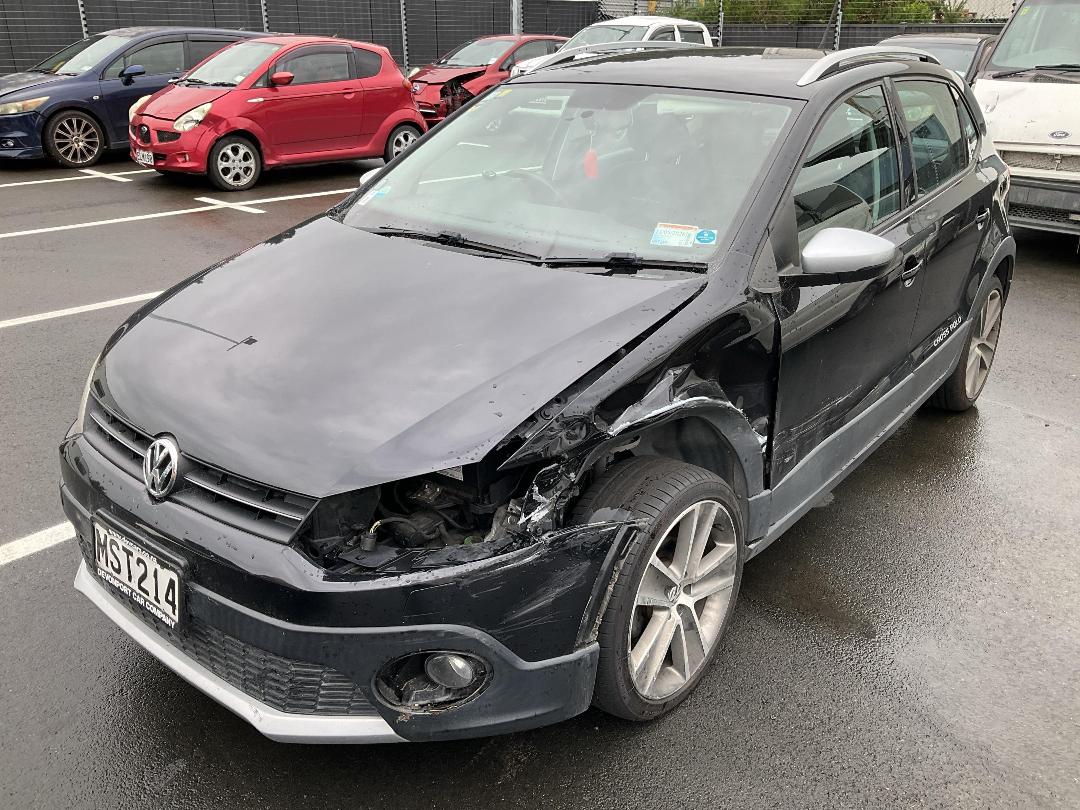 Photo '4' of Volkswagen Cross Polo TSI Photo '4' of Volkswagen Cross Polo TSI