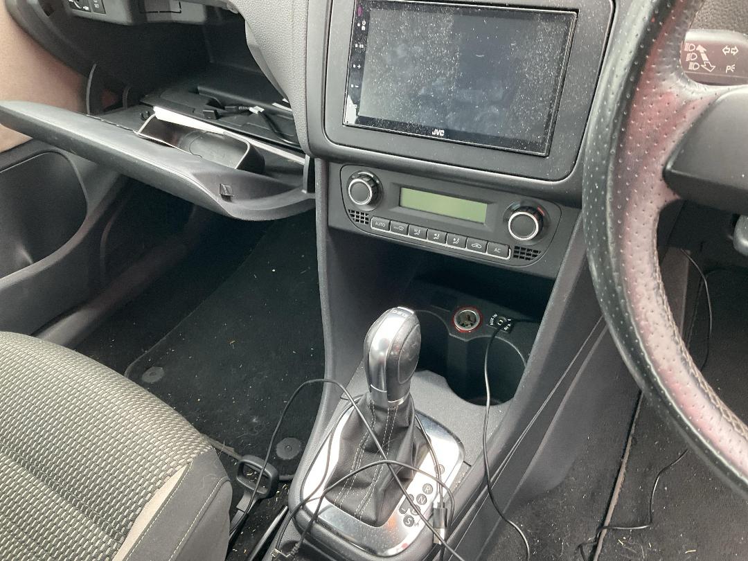 Photo '10' of Volkswagen Cross Polo TSI Photo '10' of Volkswagen Cross Polo TSI