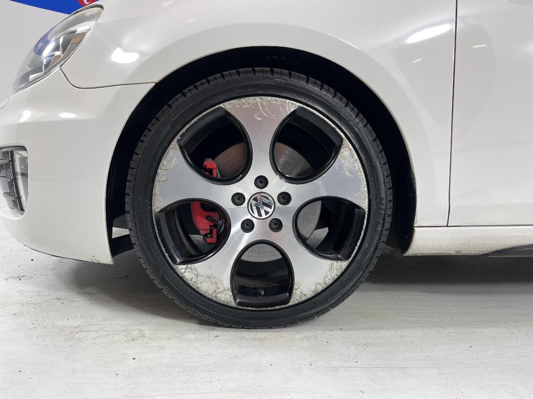 Photo '10' of Volkswagen Golf Photo '10' of Volkswagen Golf