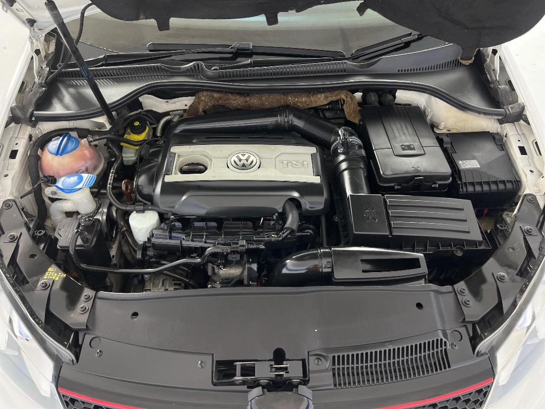 Photo '13' of Volkswagen Golf Photo '13' of Volkswagen Golf