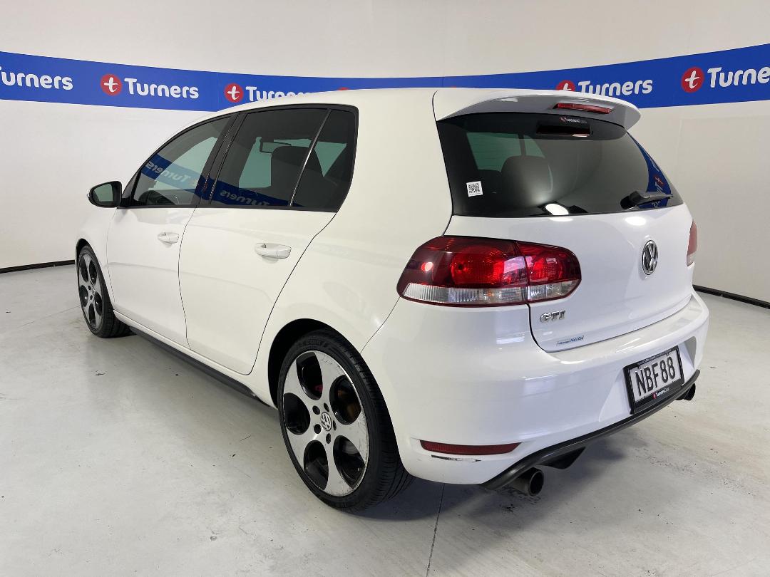 Photo '5' of Volkswagen Golf Photo '5' of Volkswagen Golf