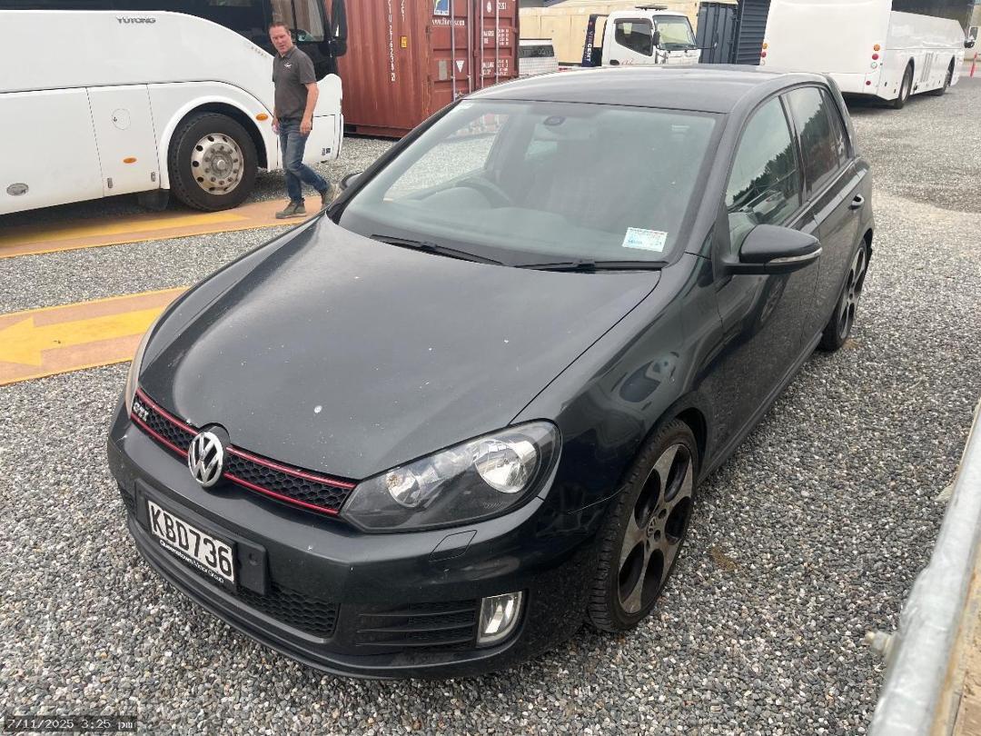 Photo '9' of Volkswagen Golf