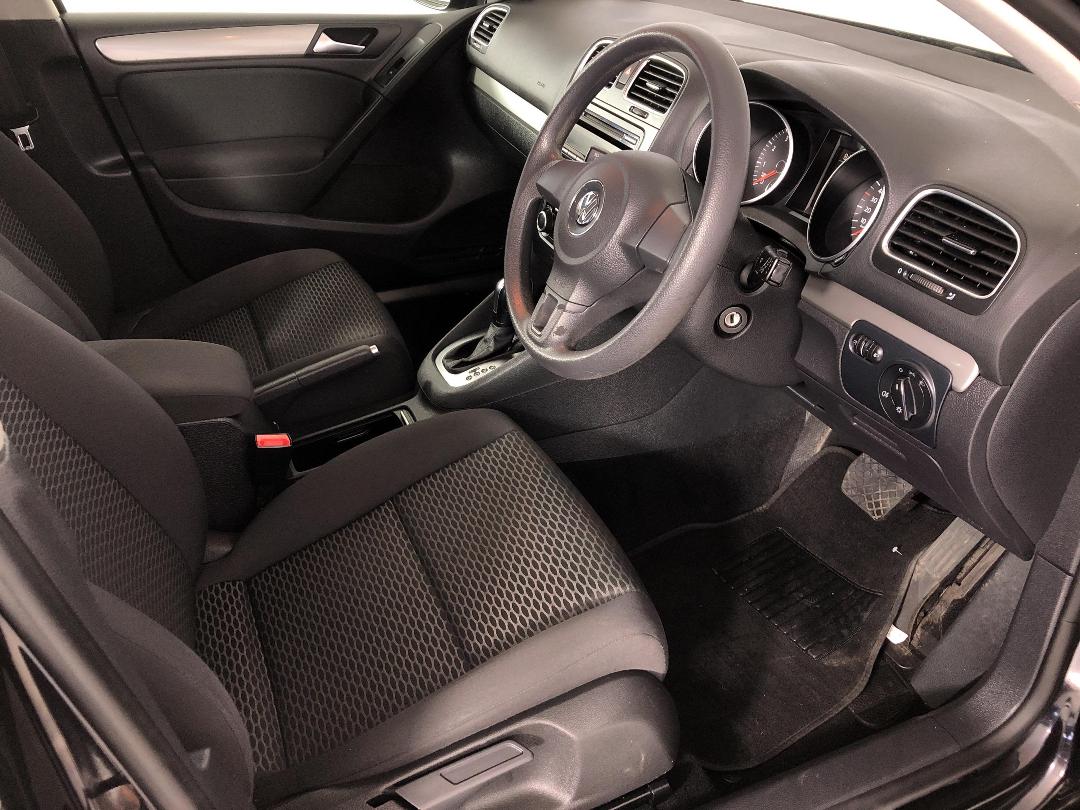 Photo '16' of Volkswagen Golf Photo '16' of Volkswagen Golf