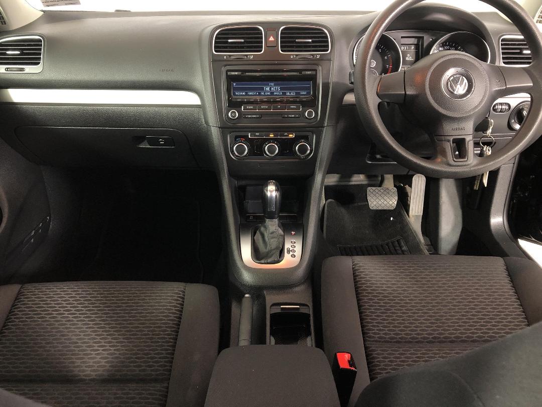 Photo '17' of Volkswagen Golf Photo '17' of Volkswagen Golf