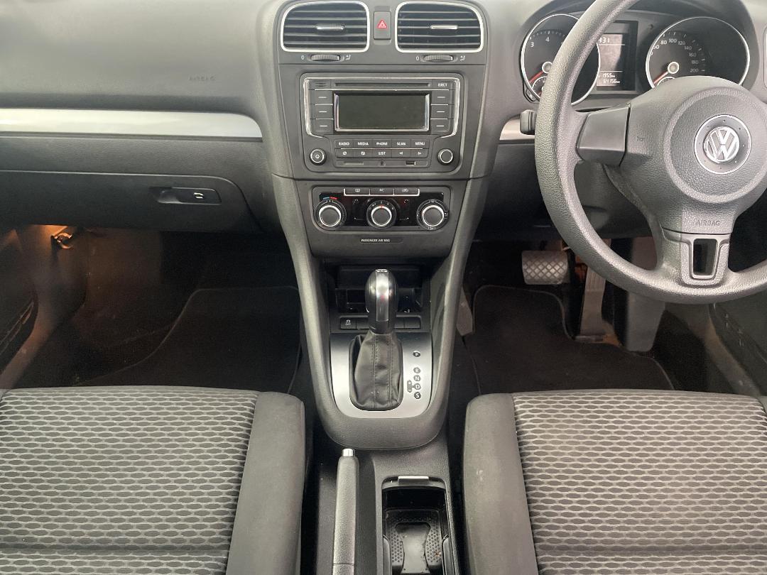 Photo '18' of Volkswagen Golf Photo '18' of Volkswagen Golf