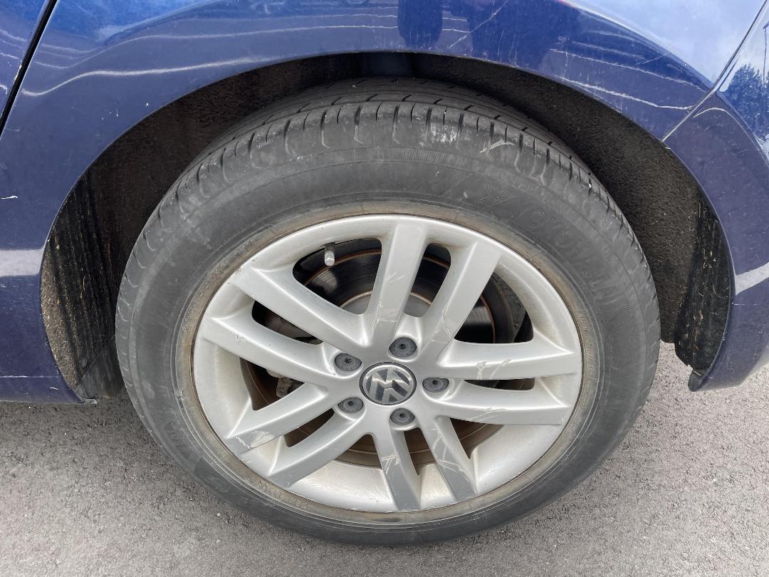 Photo '9' of Volkswagen Golf 1.4 90KW