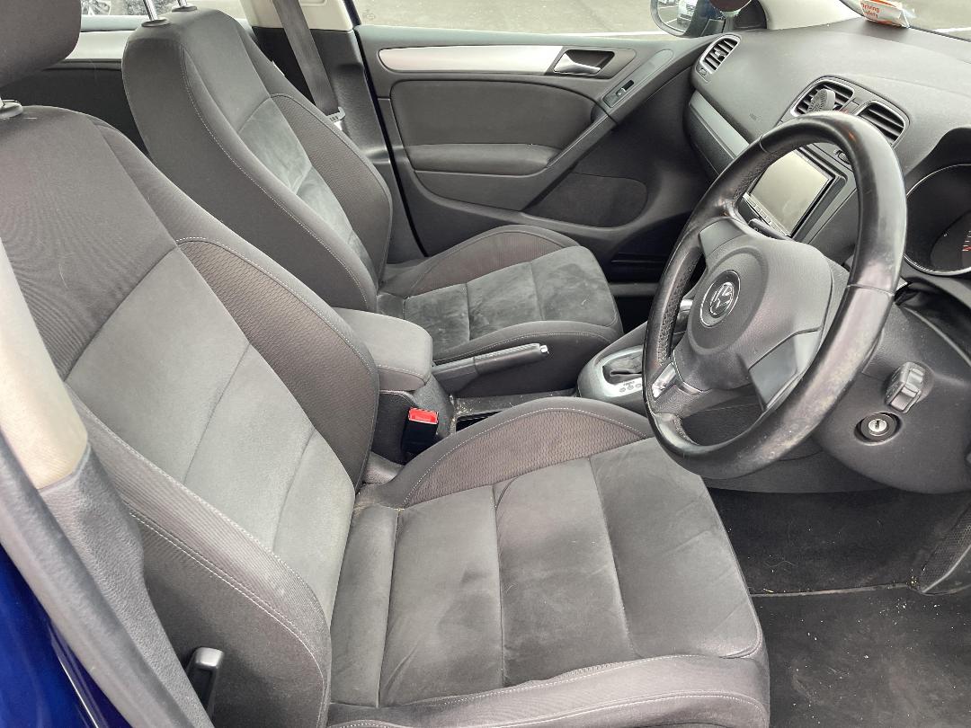 Photo '14' of Volkswagen Golf 1.4 90KW