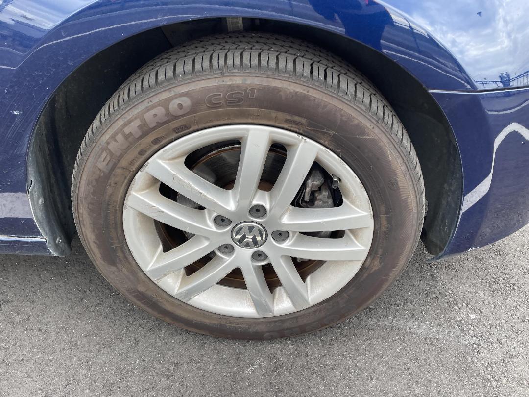 Photo '7' of Volkswagen Golf 1.4 90KW