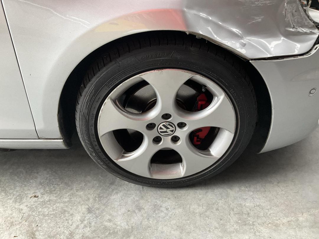 Photo '10' of Volkswagen Golf GTI 155KW