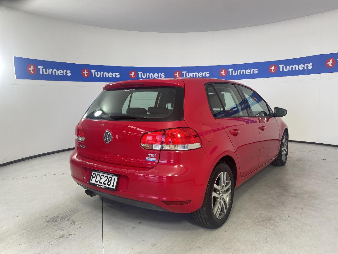 Photo '7' of Volkswagen Golf Photo '7' of Volkswagen Golf