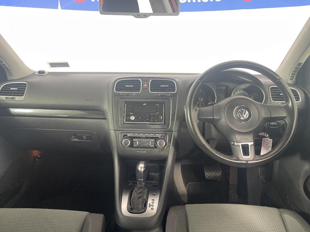 Photo '17' of Volkswagen Golf Photo '17' of Volkswagen Golf