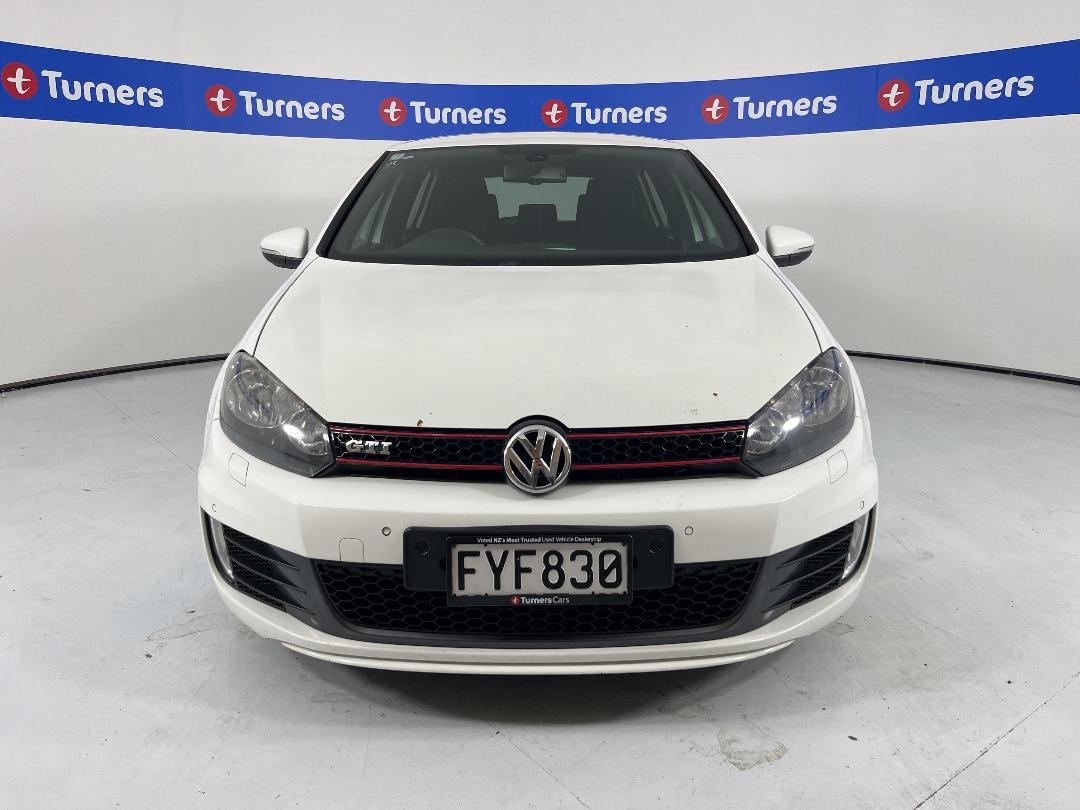 Photo '2' of Volkswagen Golf