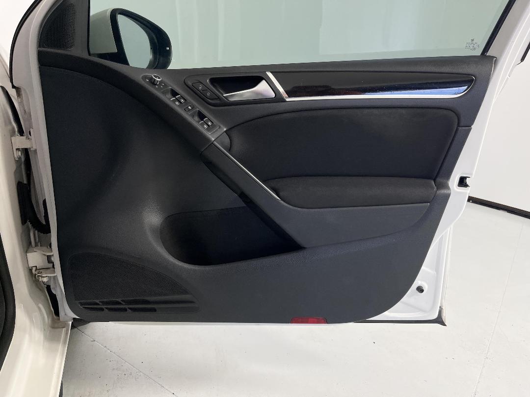 Photo '15' of Volkswagen Golf