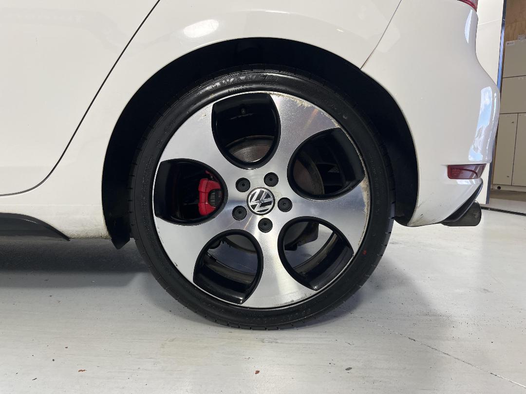 Photo '11' of Volkswagen Golf