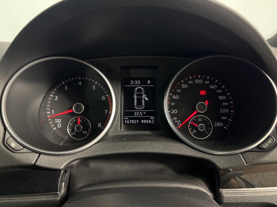 Photo '21' of Volkswagen Golf