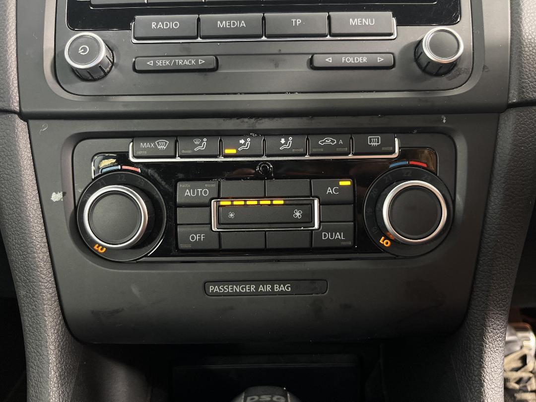 Photo '26' of Volkswagen Golf