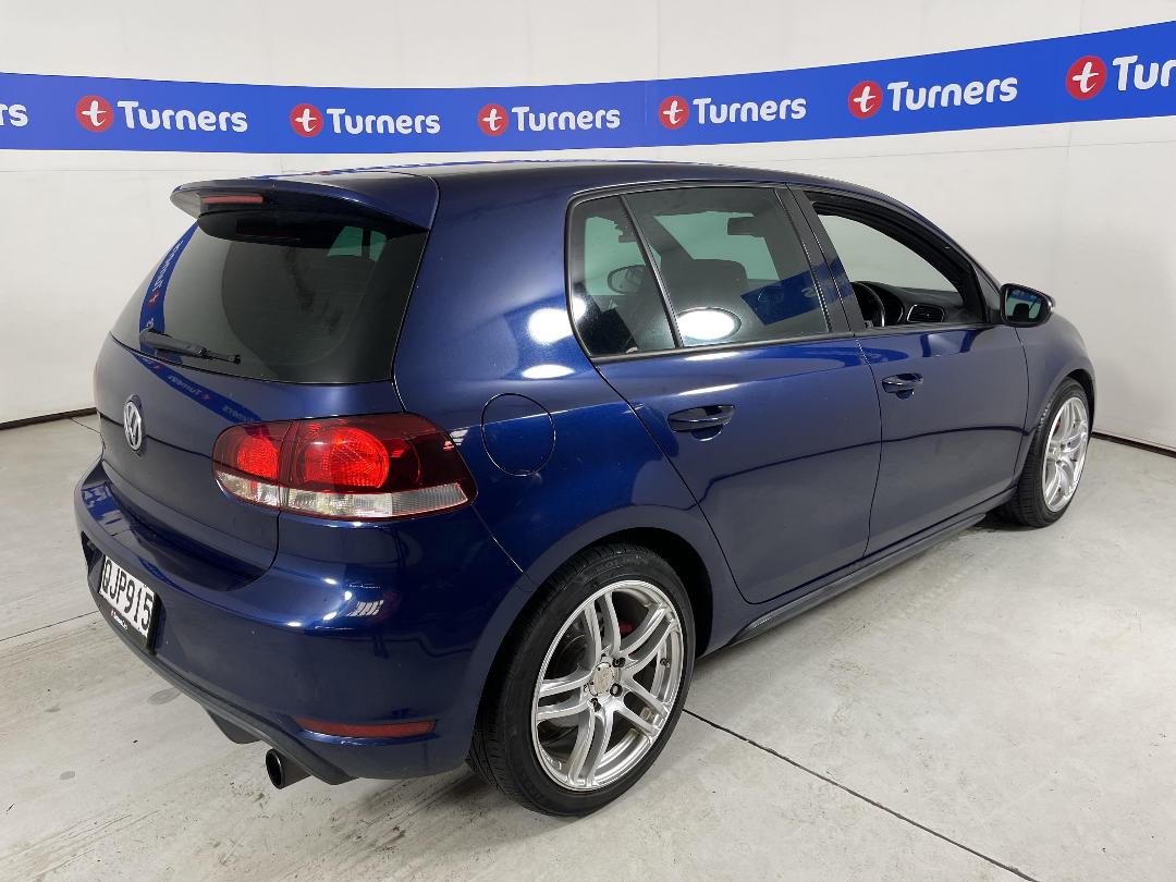 Photo '7' of Volkswagen Golf Photo '7' of Volkswagen Golf