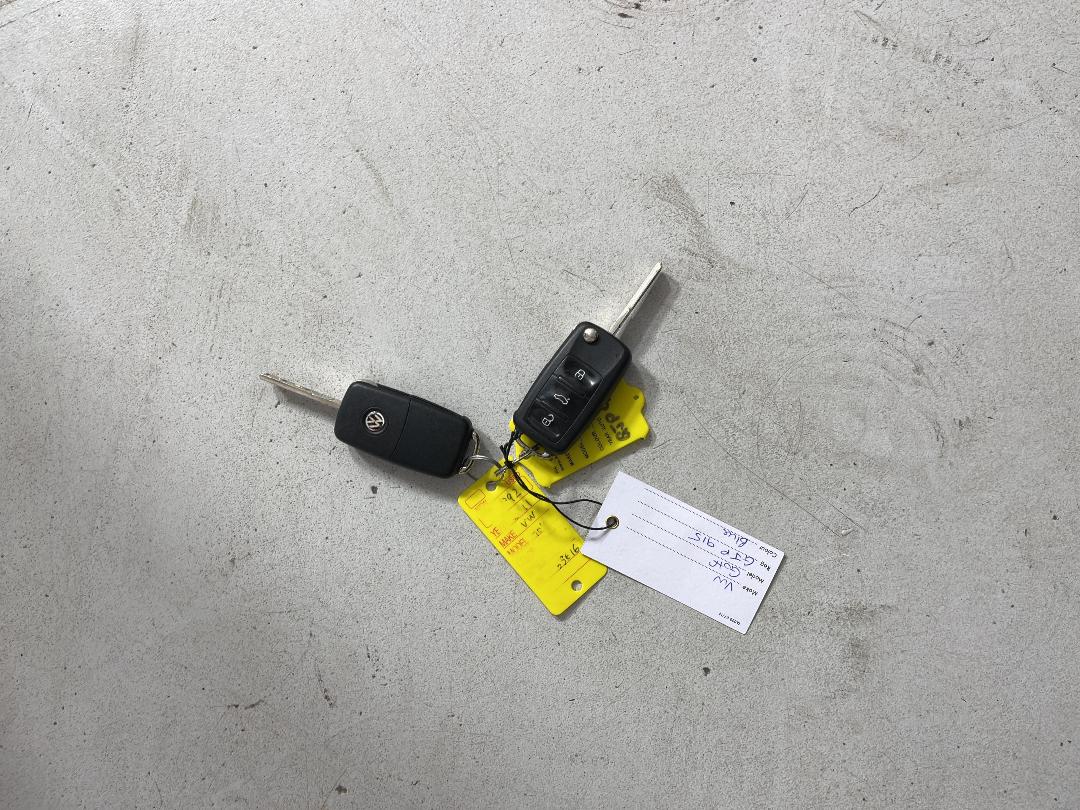 Photo '22' of Volkswagen Golf Photo '22' of Volkswagen Golf