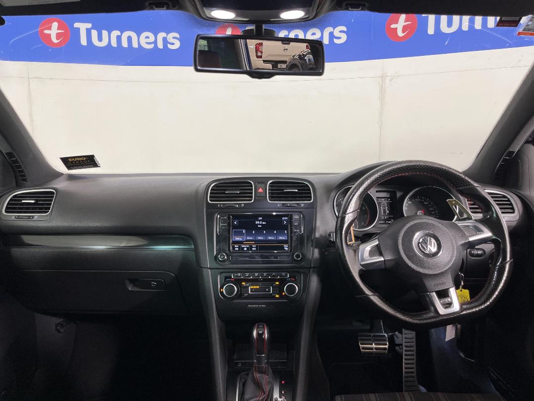 Photo '17' of Volkswagen Golf Photo '17' of Volkswagen Golf