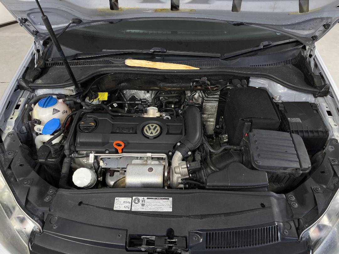 Photo '13' of Volkswagen Golf