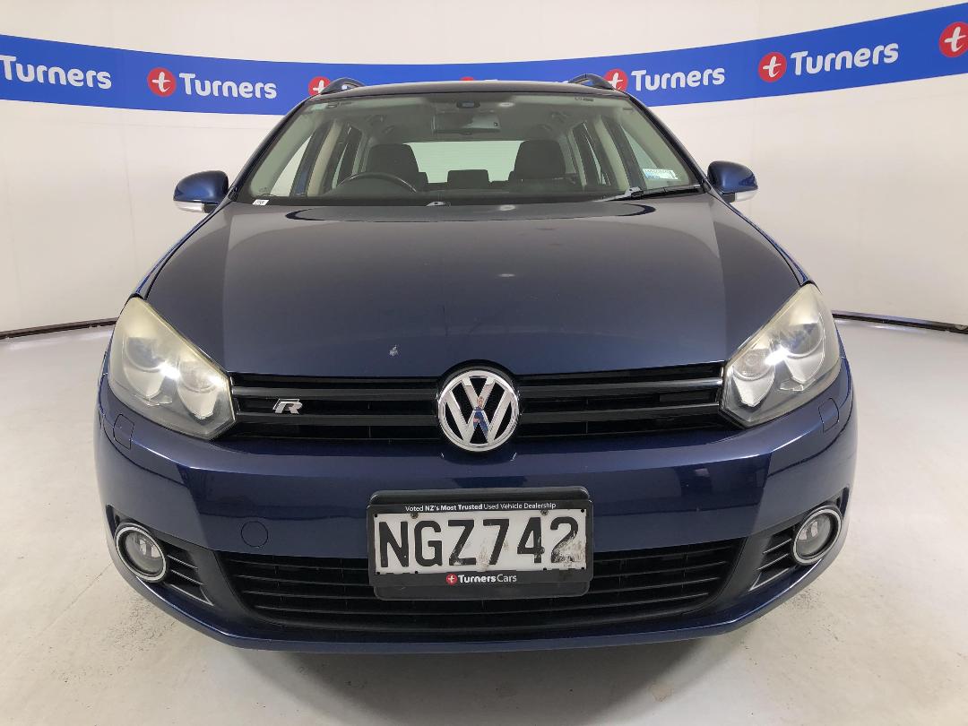 Photo '2' of Volkswagen Golf