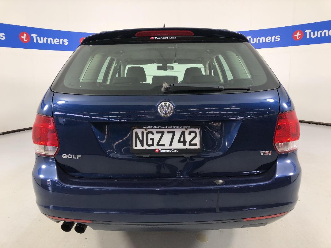 Photo '6' of Volkswagen Golf