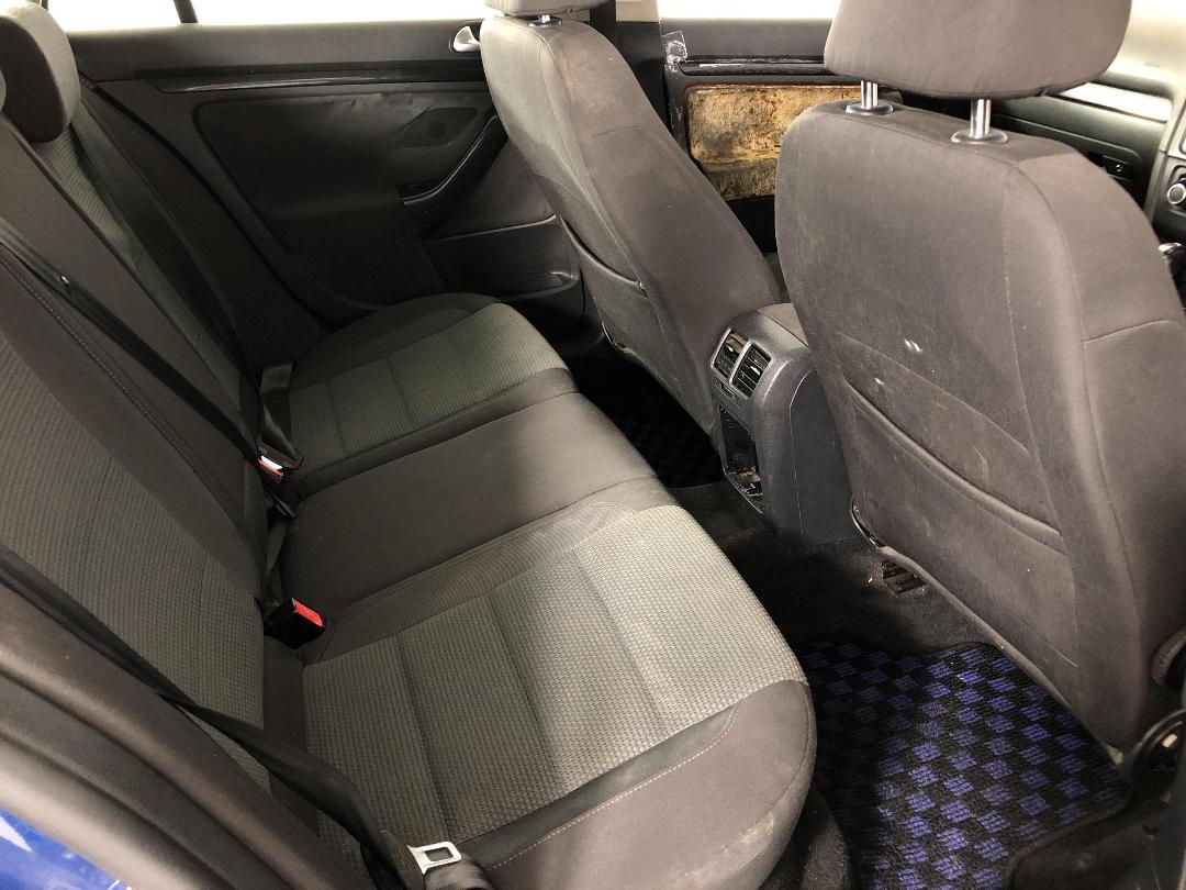 Photo '20' of Volkswagen Golf