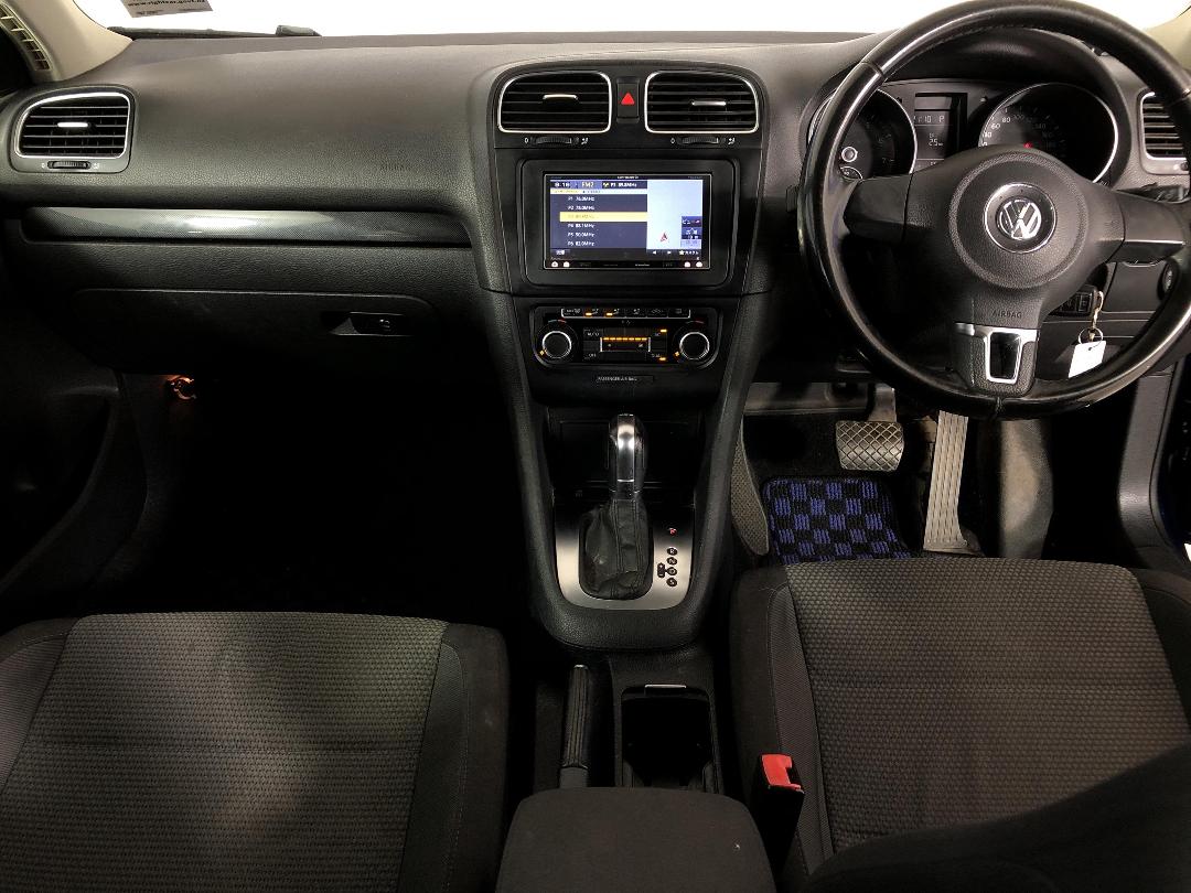 Photo '17' of Volkswagen Golf