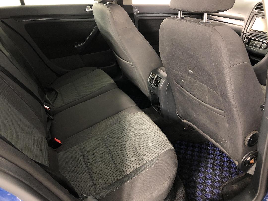 Photo '20' of Volkswagen Golf