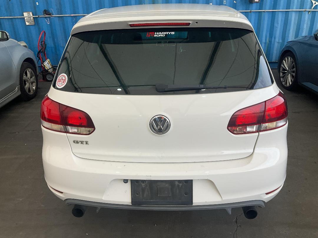 Photo '4' of Volkswagen Golf GTI Photo '4' of Volkswagen Golf GTI