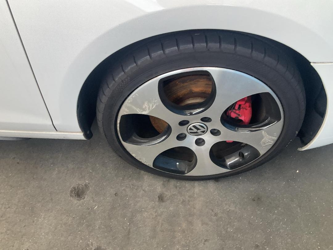 Photo '24' of Volkswagen Golf GTI Photo '24' of Volkswagen Golf GTI