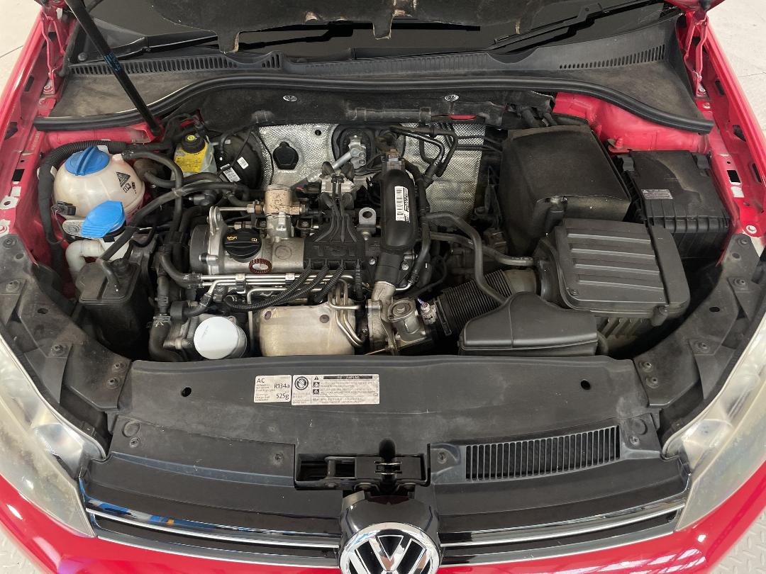 Photo '13' of Volkswagen Golf