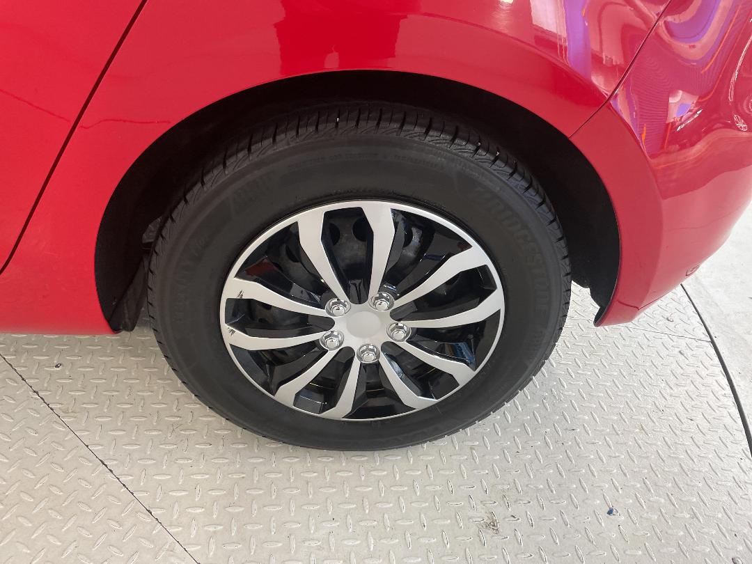 Photo '11' of Volkswagen Golf