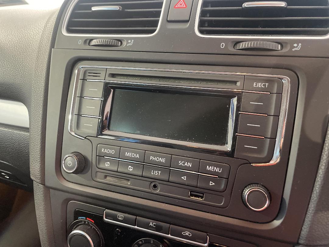 Photo '27' of Volkswagen Golf