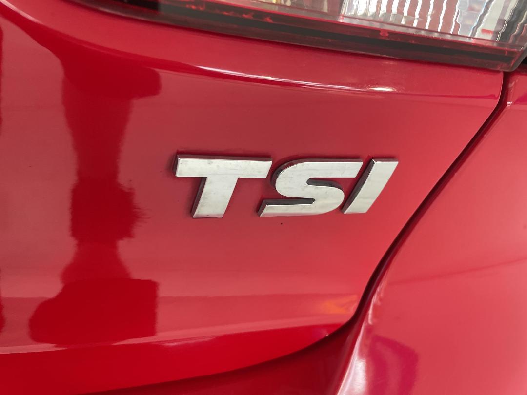 Photo '34' of Volkswagen Golf