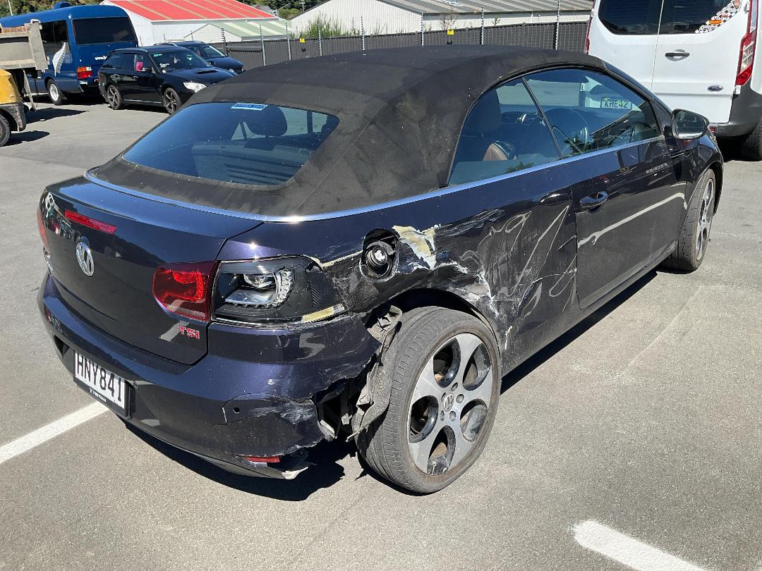 Photo '2' of Volkswagen Golf Photo '2' of Volkswagen Golf