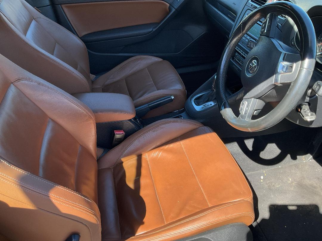 Photo '10' of Volkswagen Golf Photo '10' of Volkswagen Golf