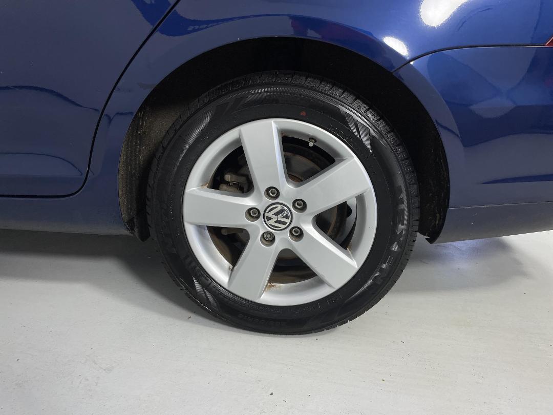 Photo '9' of Volkswagen Golf Variant 1.4 90KW Photo '9' of Volkswagen Golf Variant 1.4 90KW