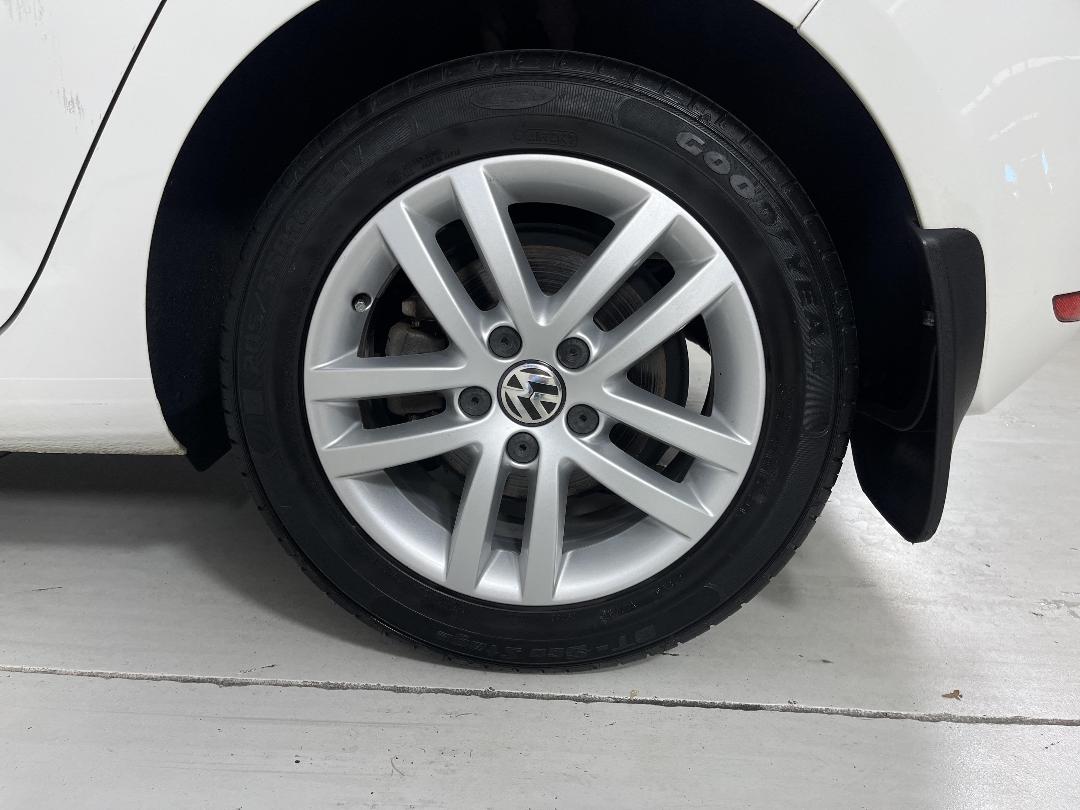 Photo '11' of Volkswagen Golf Photo '11' of Volkswagen Golf