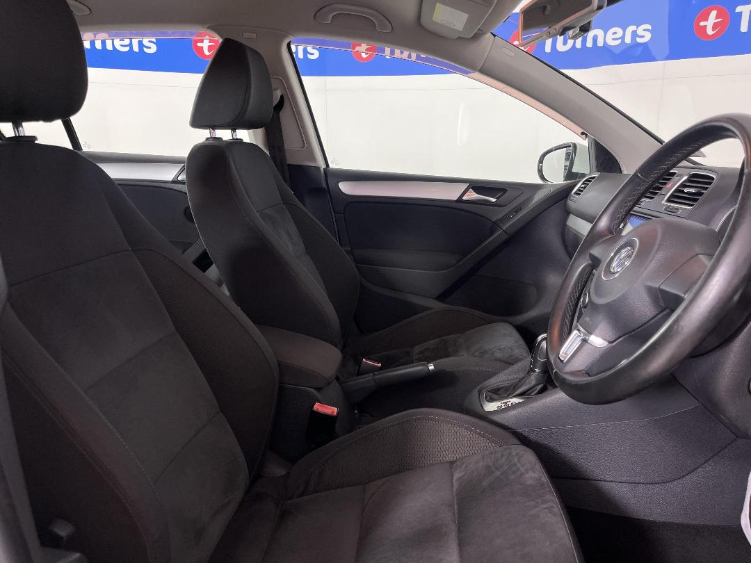 Photo '16' of Volkswagen Golf Photo '16' of Volkswagen Golf