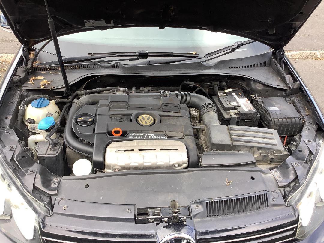 Photo '10' of Volkswagen Golf