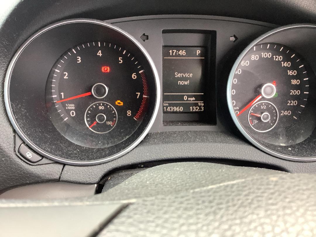 Photo '13' of Volkswagen Golf